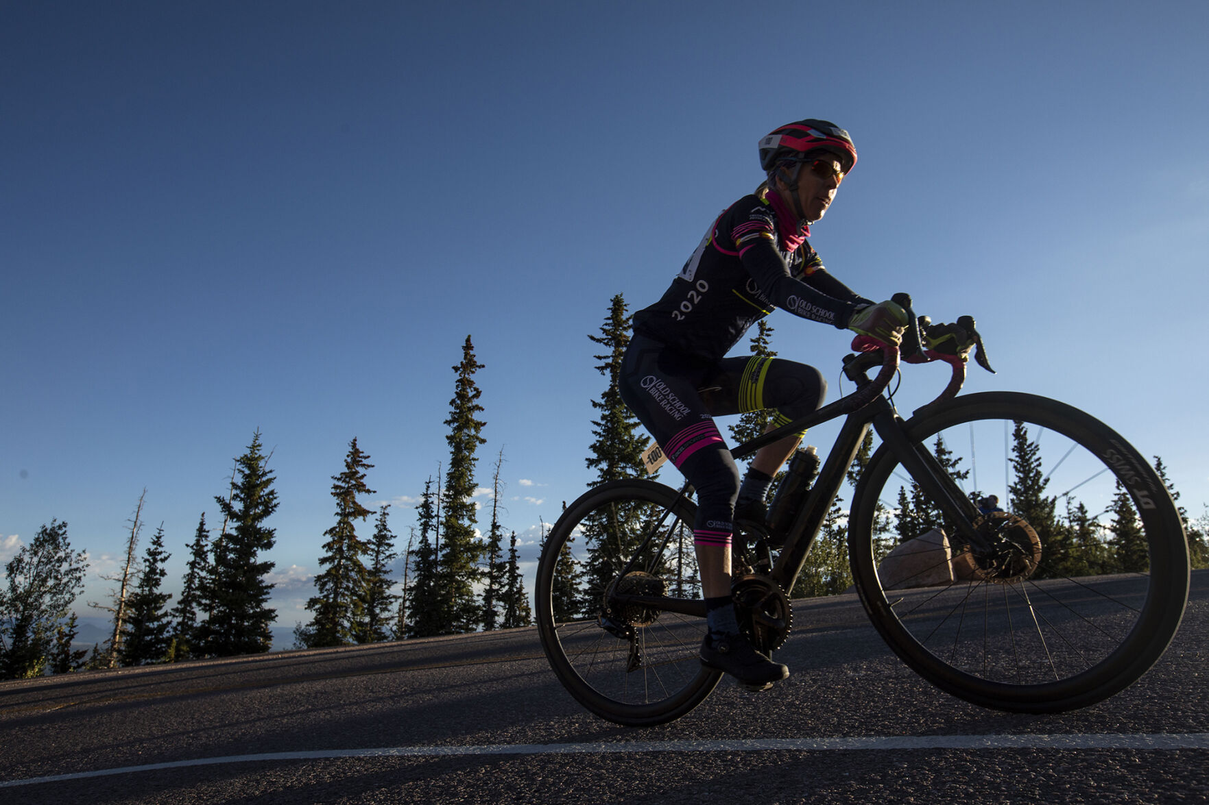 080920-news-cyclinghillclimb 14.jpg